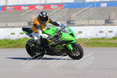 media/Jan-20-2023-Fastrack Riders (Fri) [[f2ad32aba3]]/Level 1/session 3 turn 9/